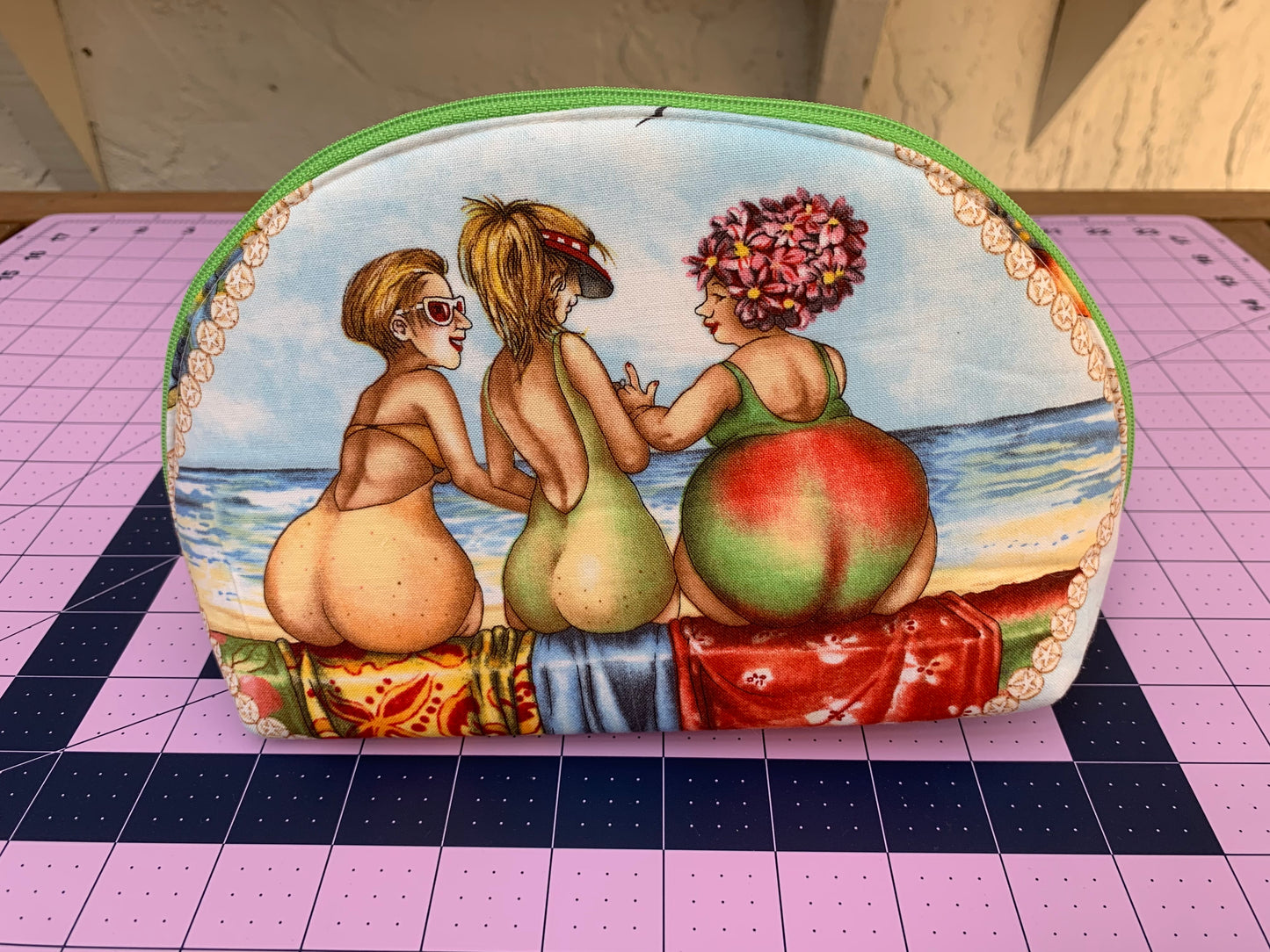 Fruit Ladies Persimmon Pouch | Large