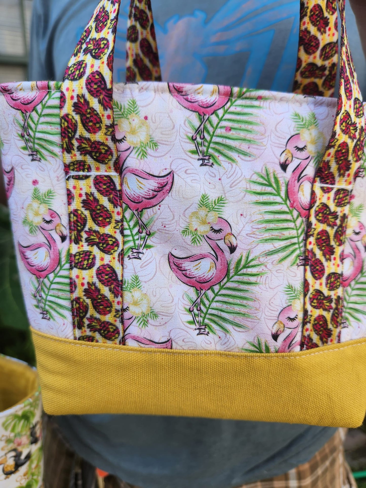 Tropical Paradise - Sleeping Flamingos