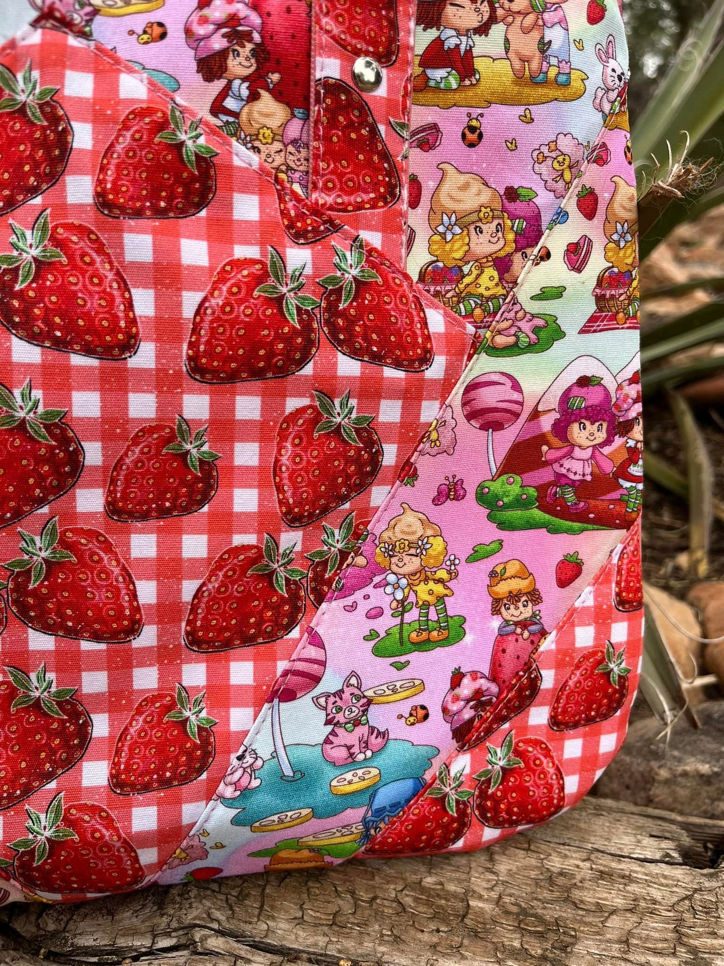 STRAWBERRY KIDS
