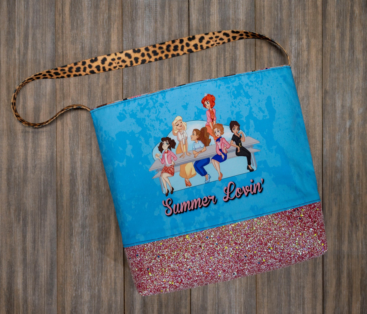 SUMMER LOVIN' PANEL