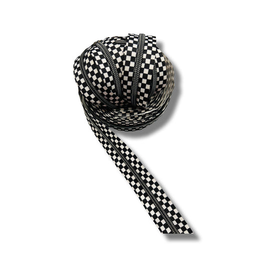 BLACK AND WHITE CHECKERED TAPE WITH GUNMETAL TEETH #5 ZIPPER TAPE