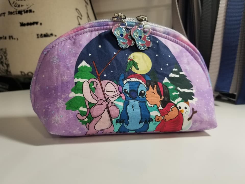 Alien Christmas Mistletoe Kiss Panel